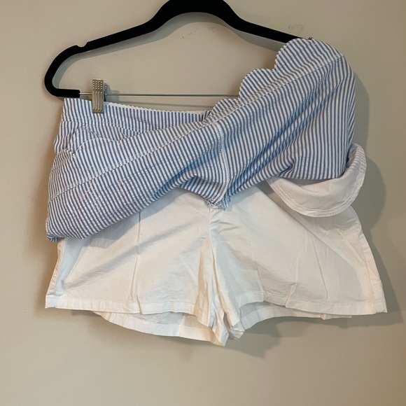 Lily Pulitzer Skort with Octopus Detail - Picture 8 of 9